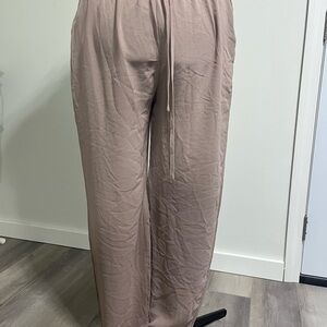 Elegant Women's Mauve Trousers